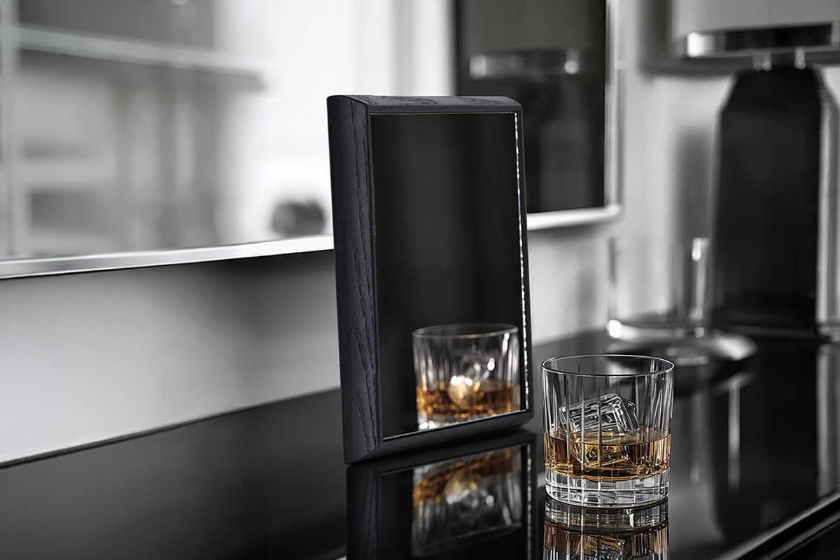 デスク周りの使用イメージ